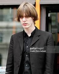 Patrick Walden: The Enigmatic Guitarist Behind Babyshambles