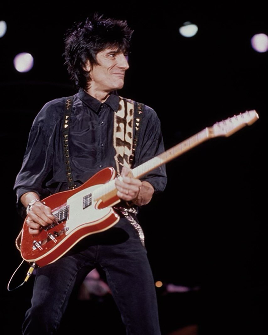 Ronnie Wood: Still Rocking the UK Stage and Canvas in 2025