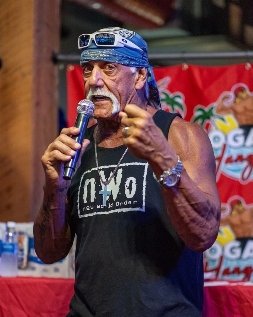 Hulk Hogan: The Man Who Changed Wrestling Forever Hulk