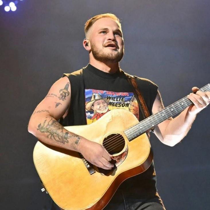 Zach Bryan Height: How Tall Is the Country Star? zach bryan height