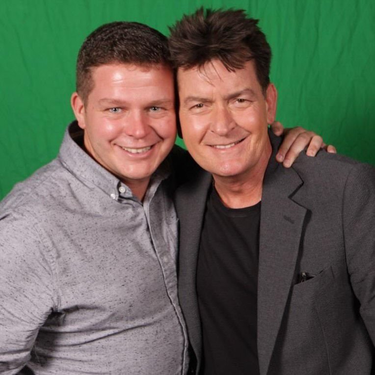 pictures of paula profit